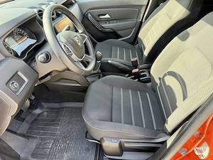 Dacia Duster II 2022 - imagine 8