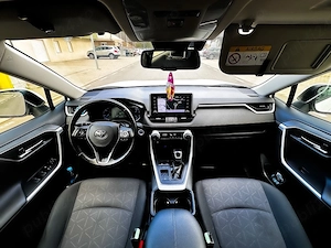 Toyota RAV4 Hybrid 2019 | 222 CP | Automată | AWD | 53.000 km - imagine 3