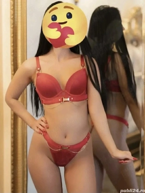 Irina reala noua in oras, Locatie si Deplasare