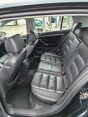 VW golf 5 benzină  - imagine 3