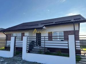 CASA INDIVIDUALA-3 CAMERE-TEREN 360MP-200 M DE STV - imagine 2