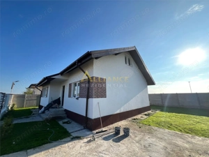 CASA INDIVIDUALA-3 CAMERE-TEREN 360MP-200 M DE STV - imagine 8