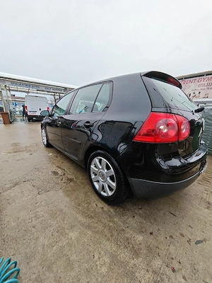 VW golf 5 benzină  - imagine 2