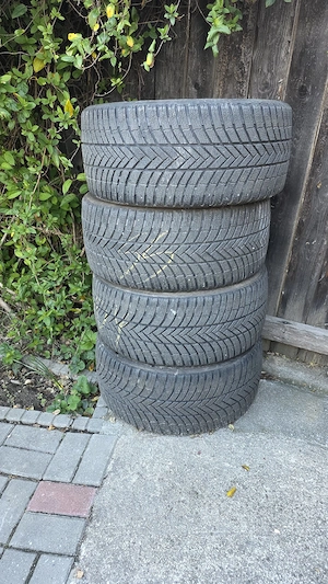 Vând 4 anvelope Bridgestone - imagine 2