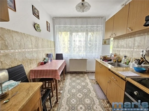 7 Noiembrie - Spitale - UMF 2 camere 50 mp etaj 1 - imagine 2