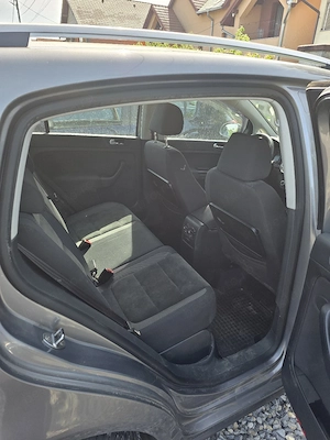 Volkswagen Golf Plus 1.9 TDI (105 CP) DSG   2009   2010  Euro 5  Stare bună - imagine 2