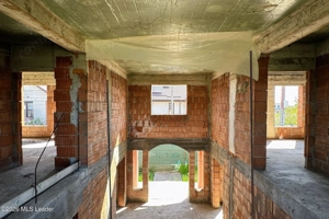 Domnesti - cladire 319 mp util, 2x garaj, ideal comercial - imagine 8