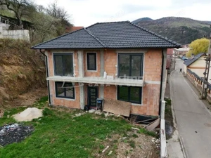 Casa moderna noua de vanzare in Sadu - imagine 11