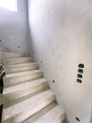 Casa moderna noua de vanzare in Sadu - imagine 5