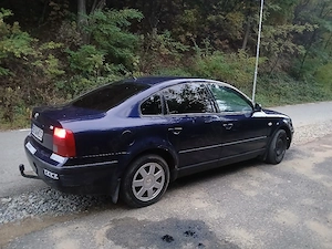 vand vw pasat - imagine 2