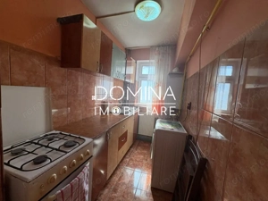 Vânzare apartament 3 camere, etaj 3, situat în Târgu Jiu, strada Slt. Ion Fota - imagine 7