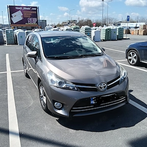 Vând mașină Toyota Verso  - imagine 9