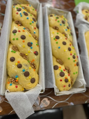 Vând porci de aproximativ 