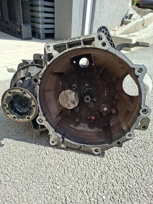 Cutie Viteze Manuală Golf 7 / Leon / Octavia - 2019 - Cod RTD - imagine 4