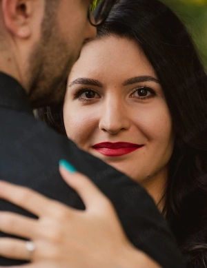 Cuplu  buna noi la tine în zonă party și deplasări 