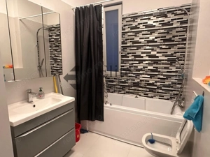 Apartyament cu 3 camere de inchiriat central - imagine 4