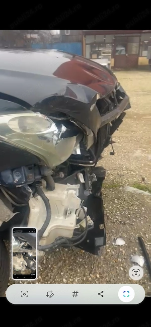 Selling A Lexus RX400H that is involved in an accident.  - imagine 5