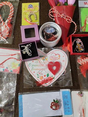 Vând colecție mărțișoare  - imagine 5