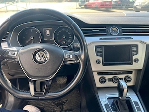 VW Passat B8 Comfortline 2017 2.0 TDI 150HP Automat DSG(6+1) Panoramic  Keyless - imagine 5