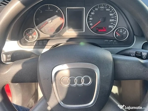 Audi A4 2.0 TDI 140 CP Trapă Full Option Incalzire Scaune - imagine 5
