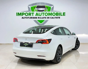 Tesla Model 3 Standard Reichweite Plus Hinterradantrieb - imagine 6