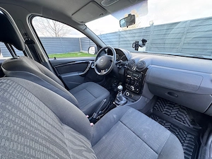 Dacia Duster 4x4 1.5dci 110cp  - imagine 4