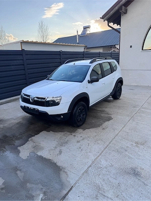 Dacia Duster 4x4 1.5dci 110cp  - imagine 2