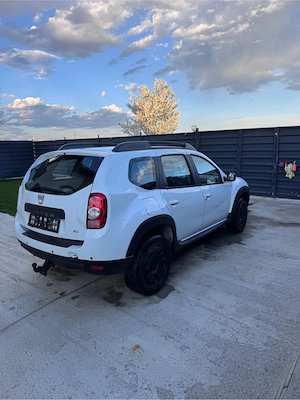 Dacia Duster 4x4 1.5dci 110cp  - imagine 3