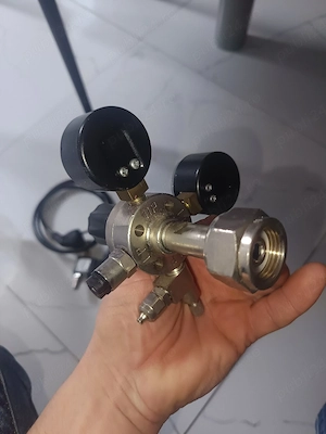 vand manometru si electrovalva pentru instalatie co2 acvariu - imagine 3