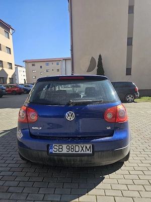 Volkswagen Golf 5 - 1.6 benzină - cu dotari