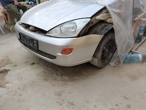 Ford focus mk1 1.6 benzina  - imagine 2