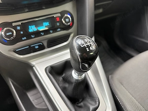 Ford Focus 1.6 Diesel Manual - imagine 11