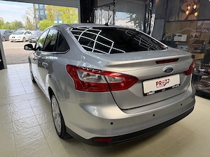 Ford Focus 1.6 Diesel Manual - imagine 4