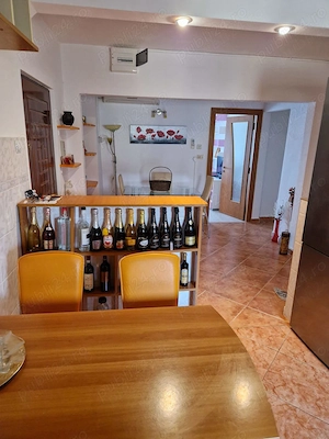 Apartament 3 camere decomandat Dambovita amenajat mobilat utilat centrala proprie - imagine 5