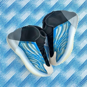 Pantofi Adidas Yeezy QNTM Quantum Basket Frost blue-100% originali