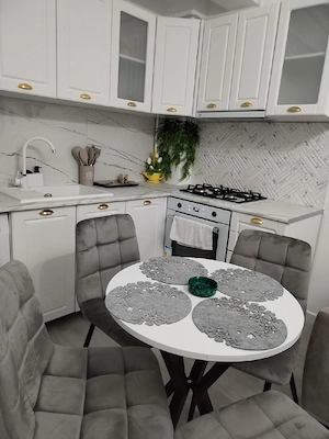 Închiriez apartament 2 camere tip studio  - imagine 5