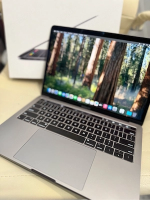 Laptop Apple MacBook Pro 2018 13 inch Touchbar