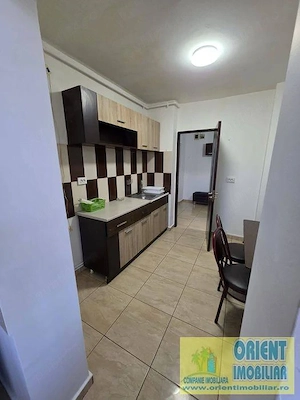 Tomis 3, de vanzare 2 camere, decomandat, parter, gaze, mobilat - imagine 6