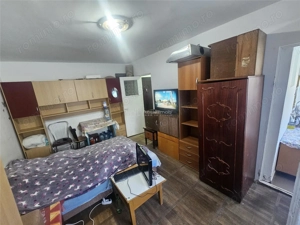 Resita, Garsoniera, Mobilata+Utilata, Et. 2, Calea Caransebesului - imagine 3