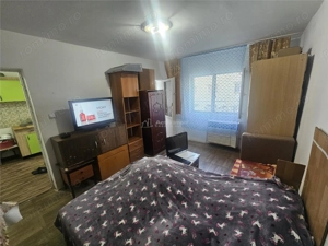 Resita, Garsoniera, Mobilata+Utilata, Et. 2, Calea Caransebesului - imagine 2