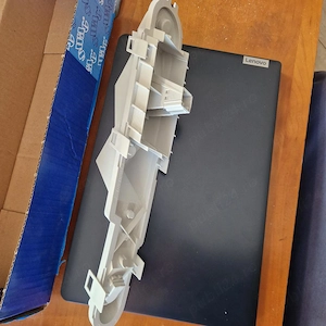 Soclu  lampa stop dreapta Ford Fusion - imagine 2