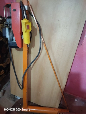 Macara cu telecomanda 