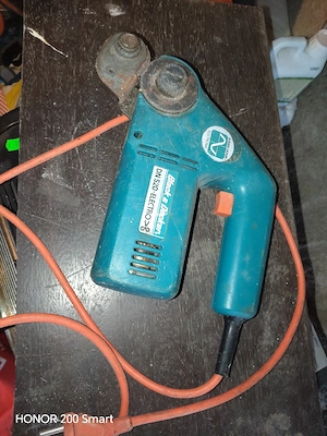 Foarfecă electrica de taiat tablă 