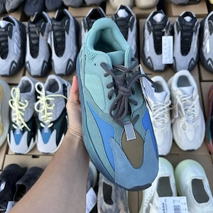 Pantofi Sport Adidas Yeezy 700 V2 Faded Azure 100% originali - imagine 2
