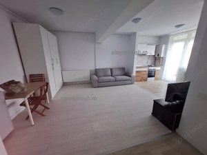 Studio Cu Centrala Proprie Etaj Intermediar