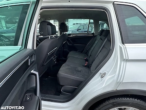Volkswagen Tiguan 2.0 TDI SCR 4MOTION (BlueMotion Techn.) DSG Comfortline - imagine 14