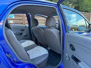 Chevrolet Spark cu doar 12.700km 2008 1.0 benzina stare noua - imagine 8