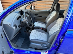 Chevrolet Spark cu doar 12.700km 2008 1.0 benzina stare noua - imagine 6