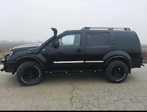 vand Nissan Patfinder