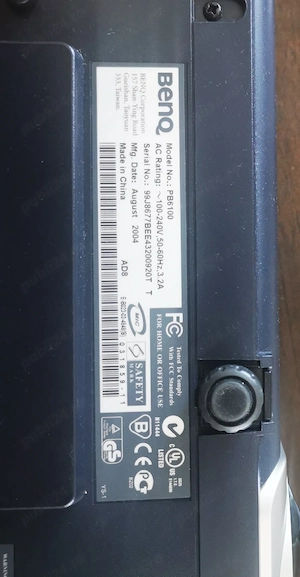 Vând videoproiector BENQ PB 6100 cu ecran de proiecție, mobil - imagine 4